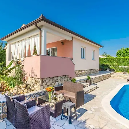 Meryem Villa